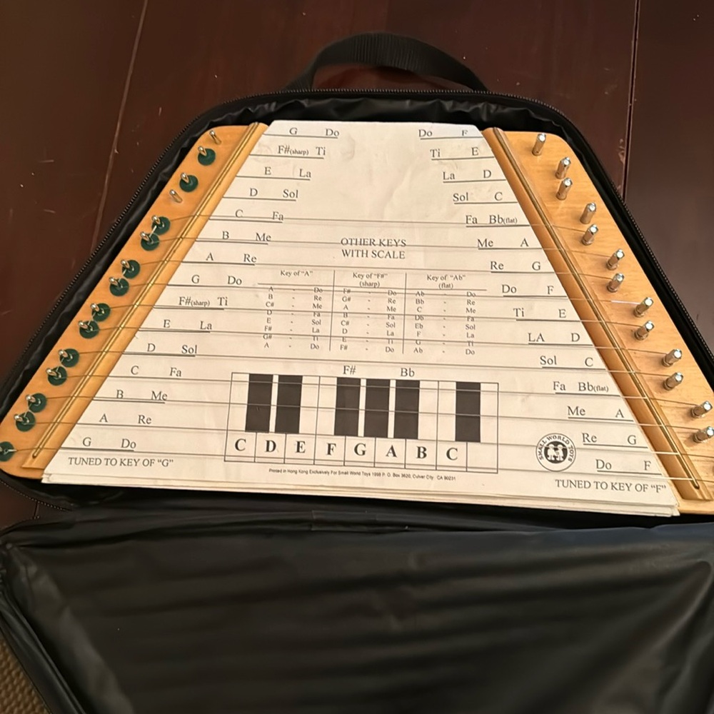 Small world toys music maker lap harp